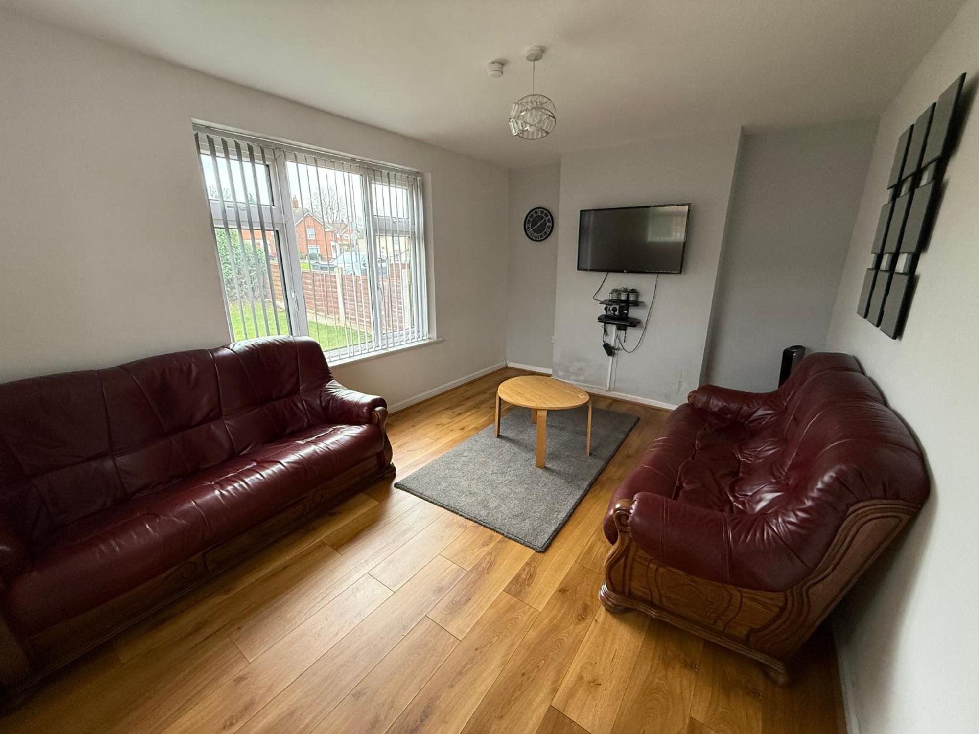 Cosy Home Near Nec, Bhx Bullring & Solihull Бирмингем Экстерьер фото